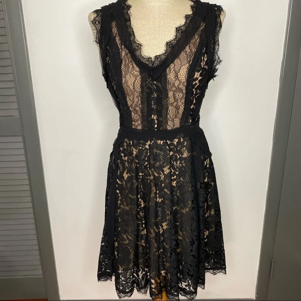 NWT Revolve Heartloom Black Lace Sera Dress - Picture 2 of 7
